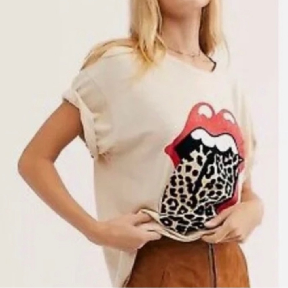 Daydreamer for free people Rolling Stones leopard tongue shirt